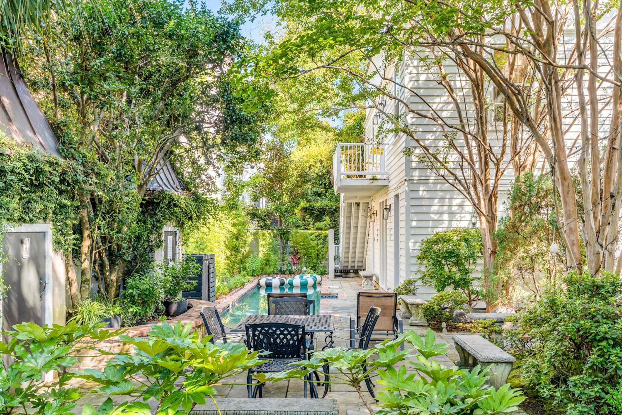Serene Cottage With Beautiful Garden And Heated Pool Charleston Exterior photo